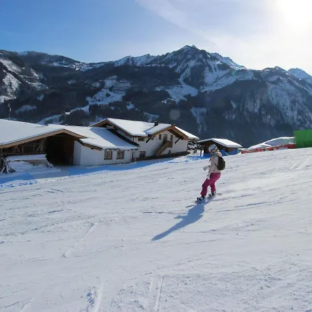 In Near The Area * Kaprun